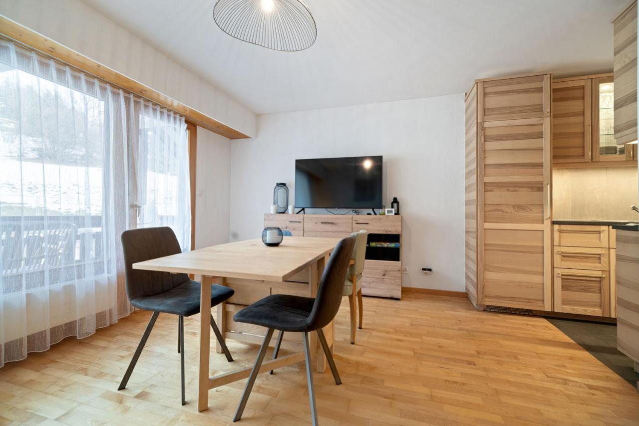 Charmant studio rénové situé dans les bains d'Ovronnaz, immeuble les Sources Exterior foto